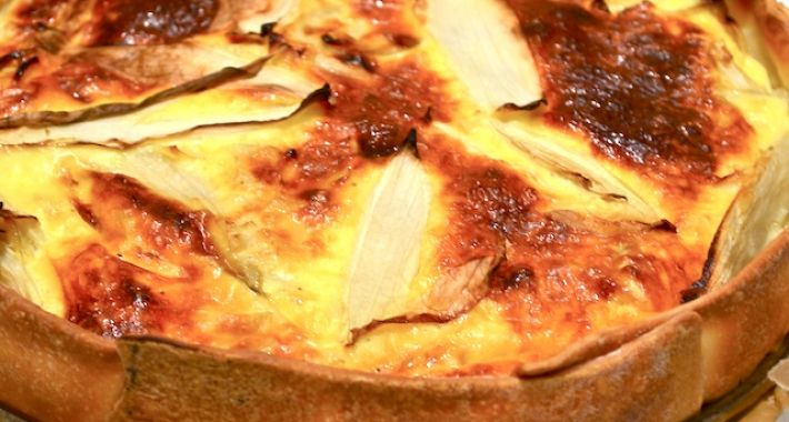 Hartige taart met witlof