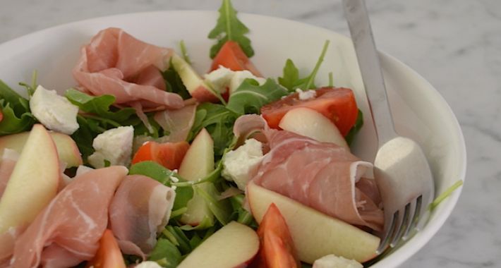 salade met wilde perzik