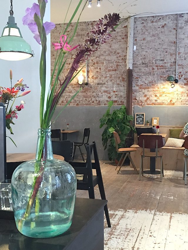 yoghurt barn haarlem