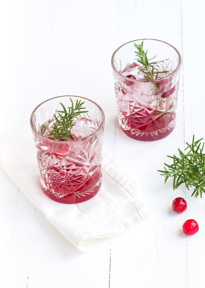 cranberry-gin-tonic-2-2