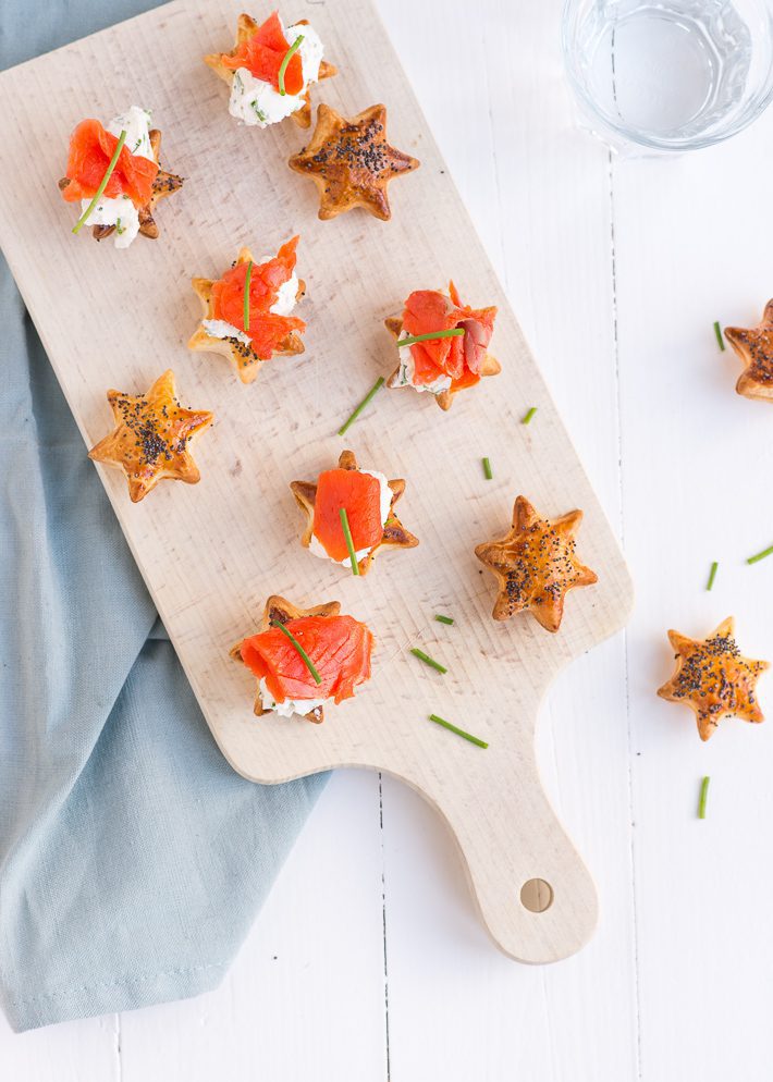 bladerdeeg-sterren-met-zalm-5
