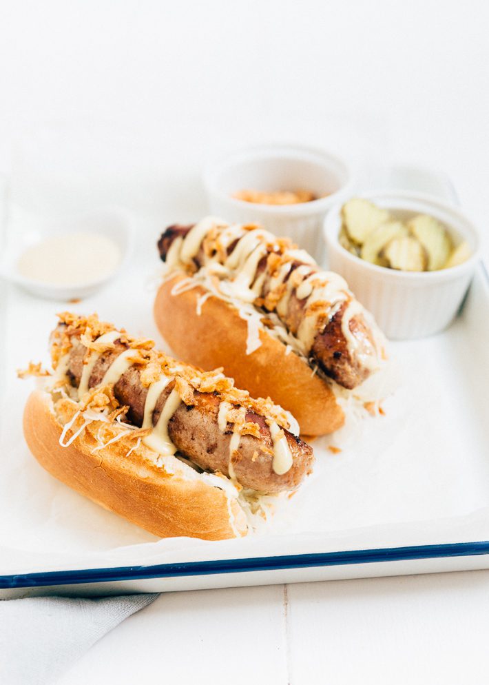 Broodje braadworst met zuurkool