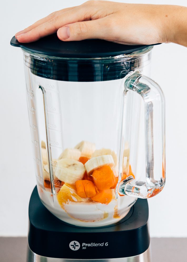 smoothie blender