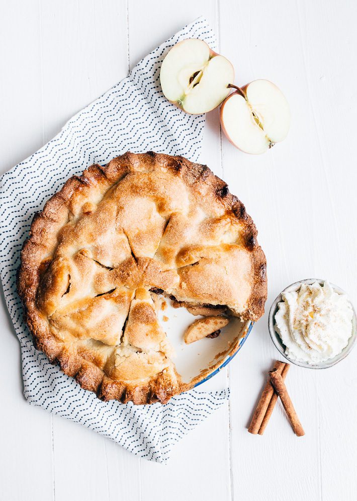 amerikaanse appeltaart met slagroom