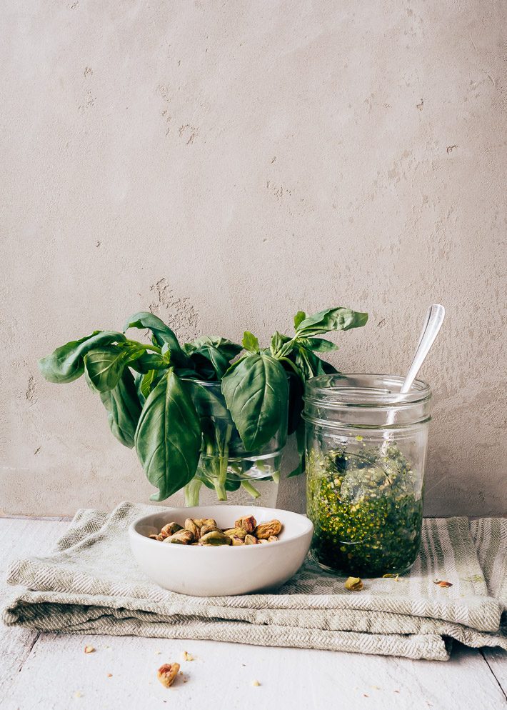 ingredient pesto