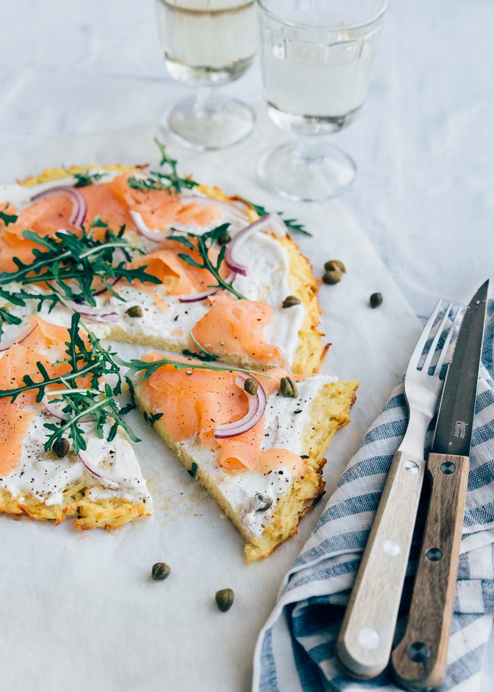 Röstipizza met gerookte zalm