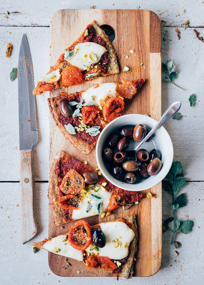 glutenvrije pizza met broccoli bodem