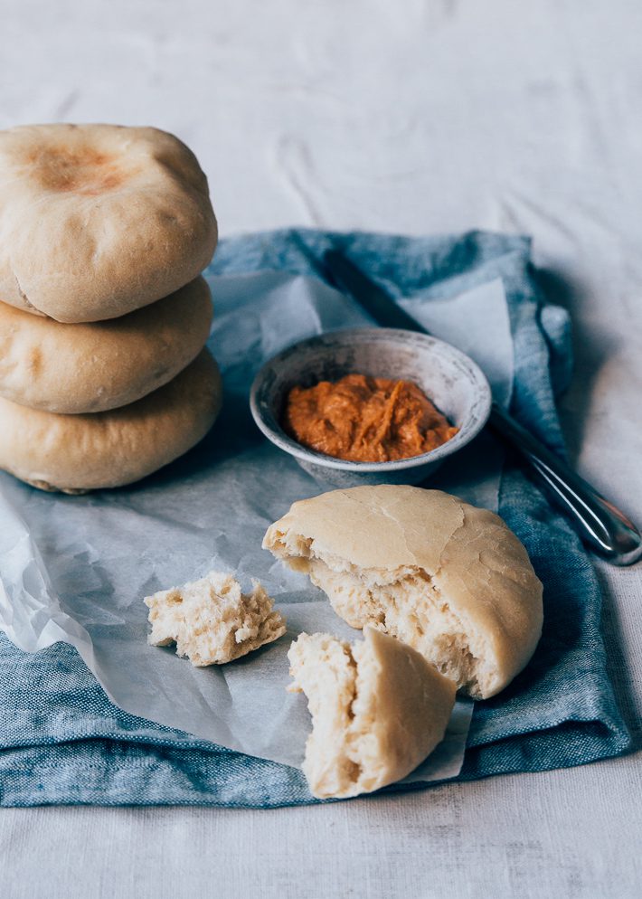 zelfgemaakte pitabroodjes