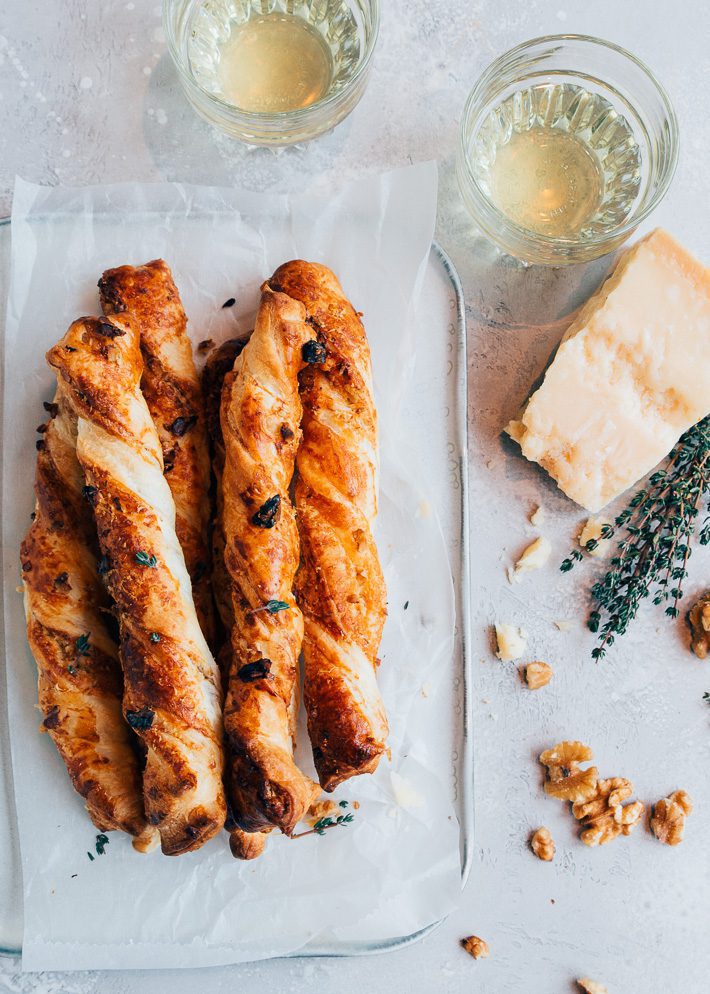 kaasstengels bladerdeeg