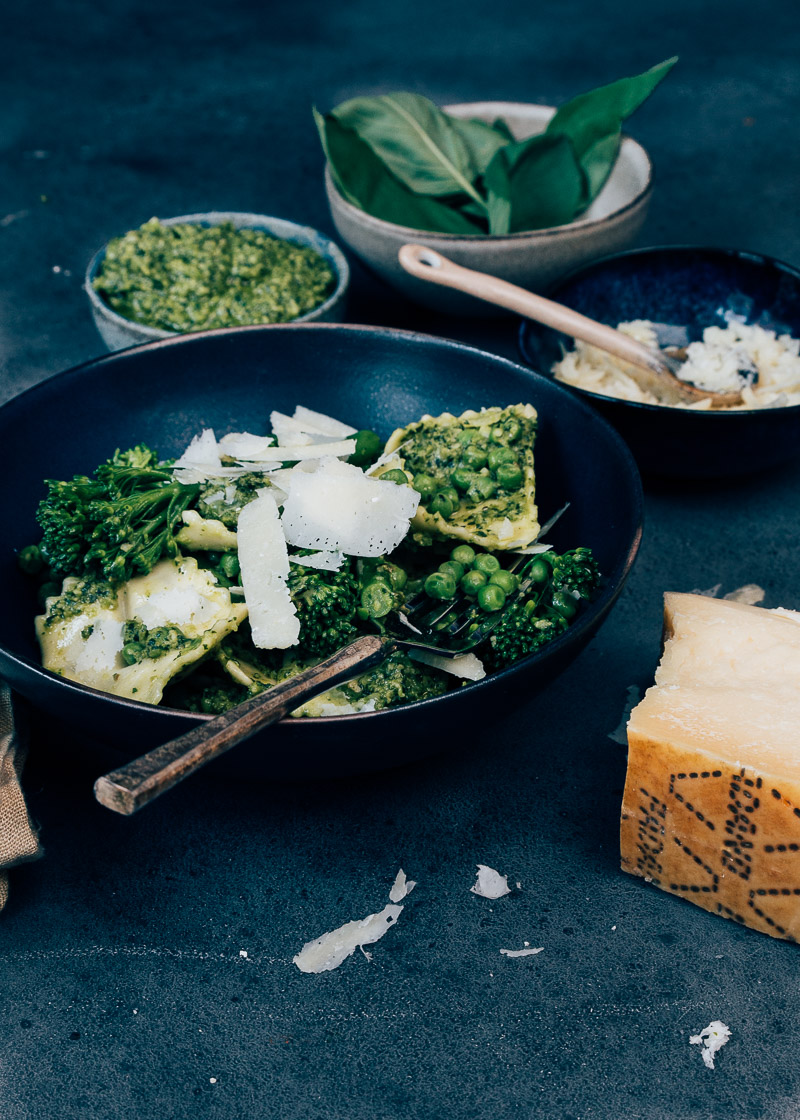 ravioli met pesto