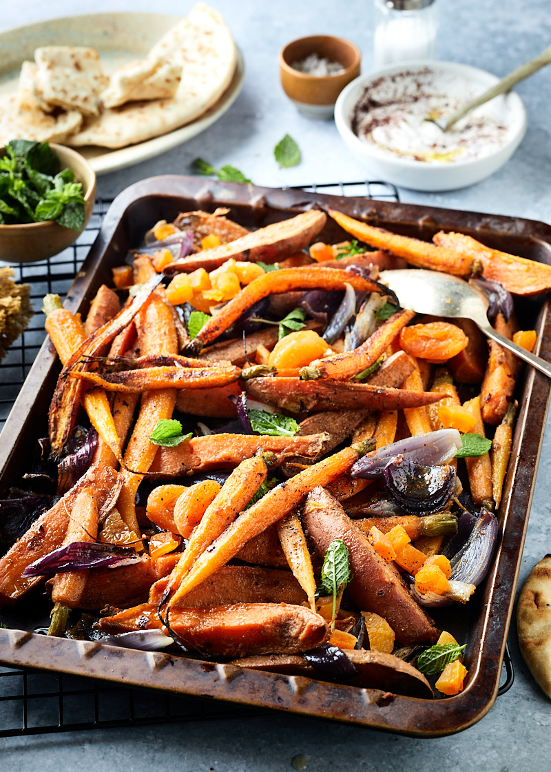 Zoete aardappel traybake